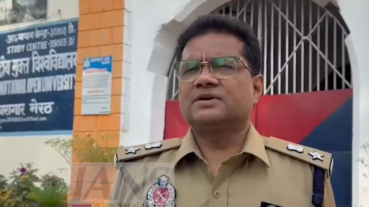 Aaj ki Taaza Khabar: क्या मुस्कान और साहिल जेल में साथ रहने की कर रहे मांग? जेलर ने कही यह बात Aaj ki Taaza Khabar: क्या मुस्कान और साहिल जेल में साथ रहने की कर रहे मांग? जेलर ने कही यह बात
