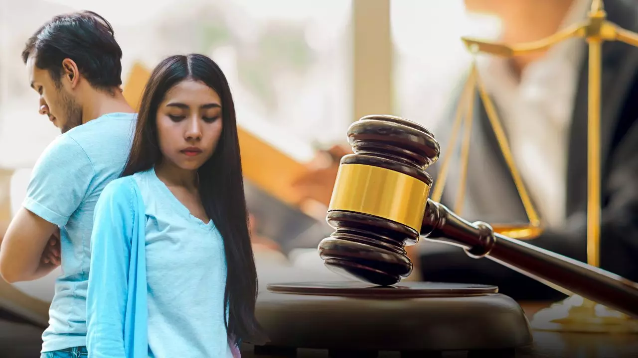 सुसाइड और जेल भेजने की धमकी तलाक के लिए काफी... बॉम्बे HC की बड़ी टिप्पणी सुसाइड और जेल भेजने की धमकी तलाक के लिए काफी... बॉम्बे HC की बड़ी टिप्पणी