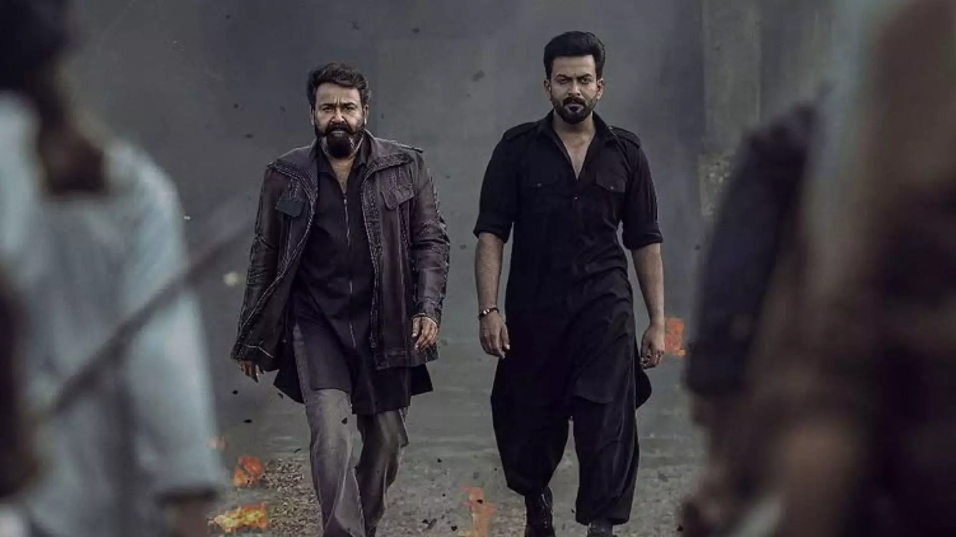 L2: Empuraan में लगेंगे 17 कट्स, सीबीएफसी ने फिल्म में दिखाए गुजरात दंगों के सीन किए चेंज L2: Empuraan में लगेंगे 17 कट्स, सीबीएफसी ने फिल्म में दिखाए गुजरात दंगों के सीन किए चेंज