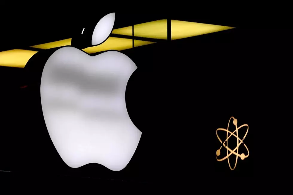 फ्रांस में Apple पर ₹13,88,04,00,000 का जुर्माना, ऐप डिस्ट्रीब्यूशन में डेटा प्राइवेसी से जुड़ा मामला