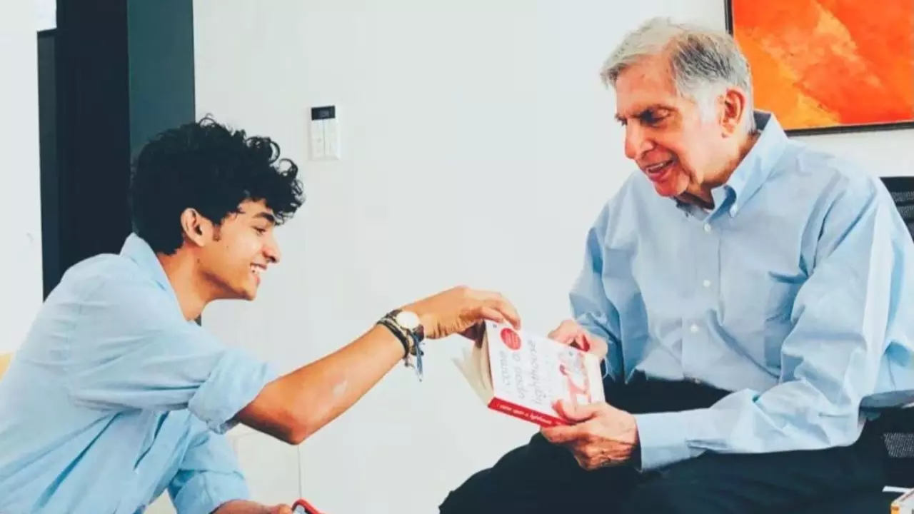 रतन टाटा की वसीयत में किसे कितनी मिली संपत्ति? जिगरी दोस्त शांतनु और भाई को दिया खास तोहफा