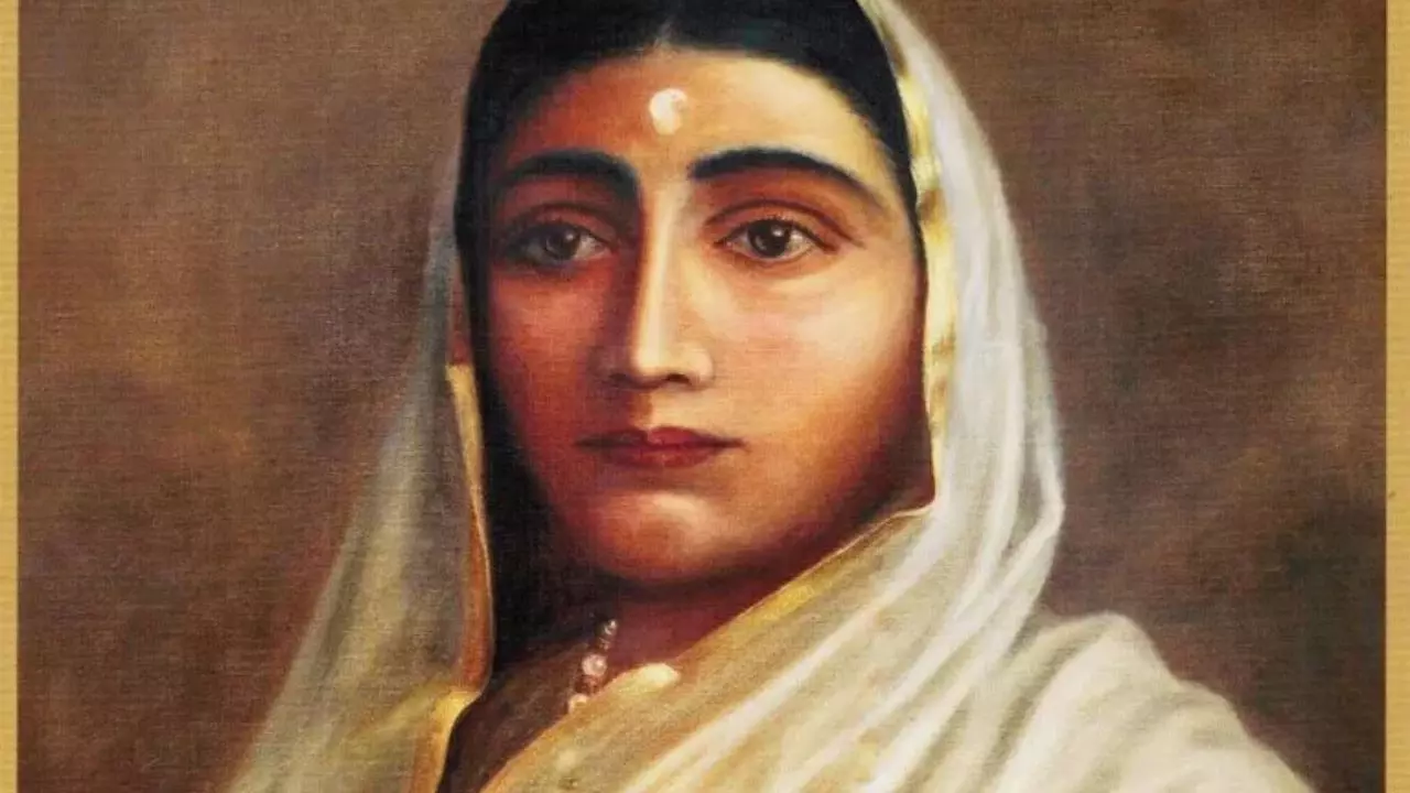 रानी अब्बक्का से लेकर अहिल्याबाई होल्कर तक... RSS की राजनीति और बढ़ते महिला वोट बैंक को साधने पर नजर