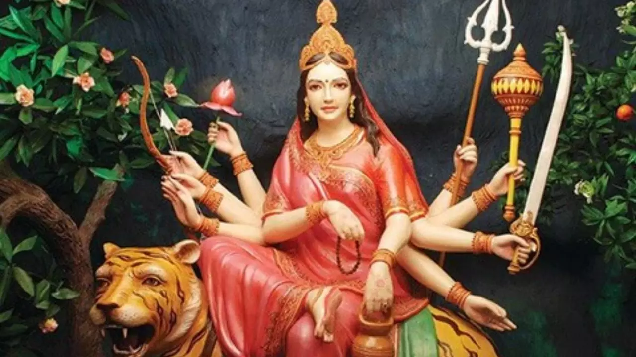 Chaitra Navratri 2025: मां कुष्मांडा की पूजा करने से मिलती हैं ये शक्तियां