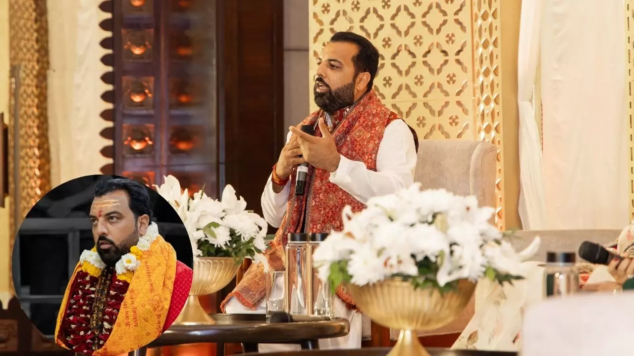 कौन हैं लक्ष्यराज सिंह? कभी किया था वेटर का काम, अब बने मेवाड़ राजघराने के वारिस कौन हैं लक्ष्यराज सिंह? कभी किया था वेटर का काम, अब बने मेवाड़ राजघराने के वारिस