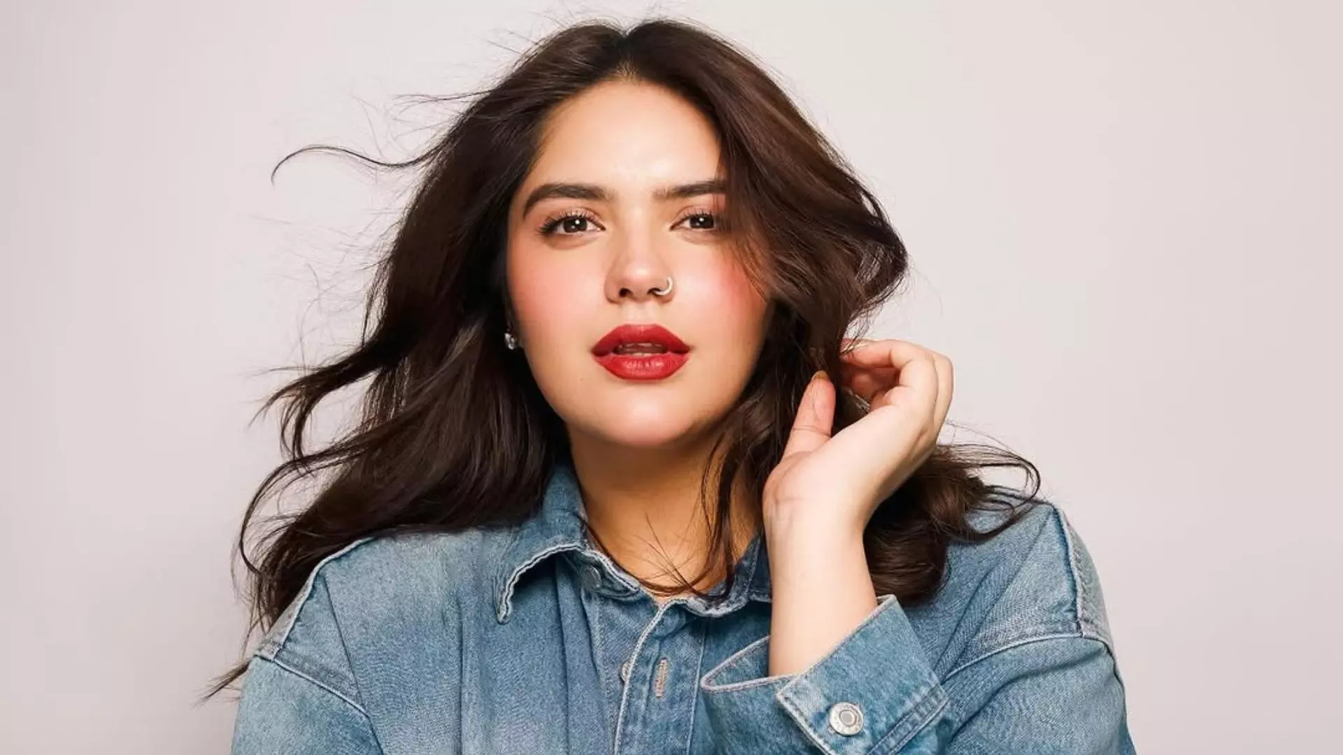 मुझे अकेले में ले जाते थे..., Dabba Cartel फेम Anjali Anand का खुलासा, 8 की उम्र में टीचर ने किया...