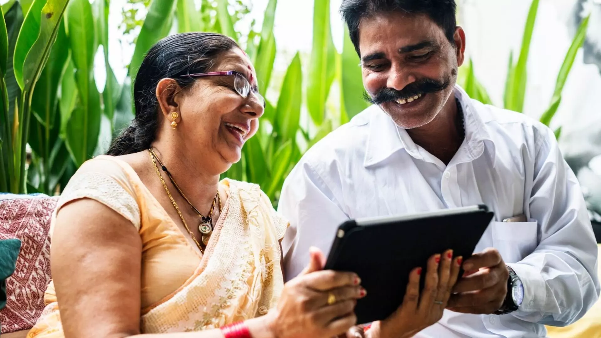 देखभाल न करने पर माता-पिता बच्चो को प्रॉपर्टी से कर सकते हैं बेदखल? क्या है सुप्रीम कोर्ट का फैसला