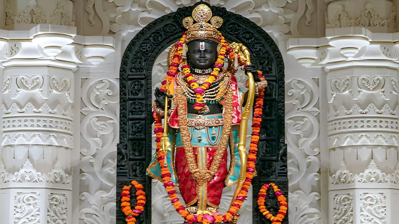 Ram Navami 2025: क्या राम नवमी होती है महानवमी से अलग? जानें इस दिन क्या किया जाता है Ram Navami 2025: क्या राम नवमी होती है महानवमी से अलग? जानें इस दिन क्या किया जाता है