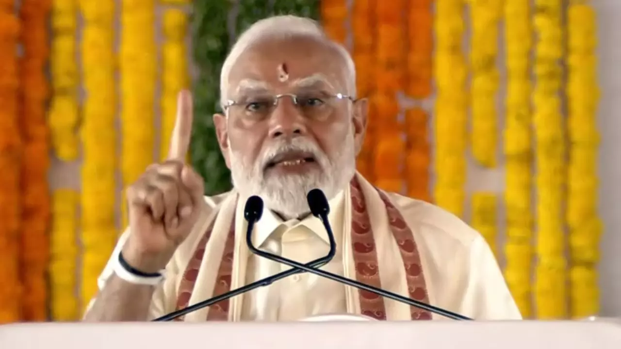 कुछ नेताओं की तिथियां मेरे पास आती है, वह तमिल में नहीं कर पाते साइन; भाषा विवाद पर मोदी ने किसे कह दी ये बात? VIDEO