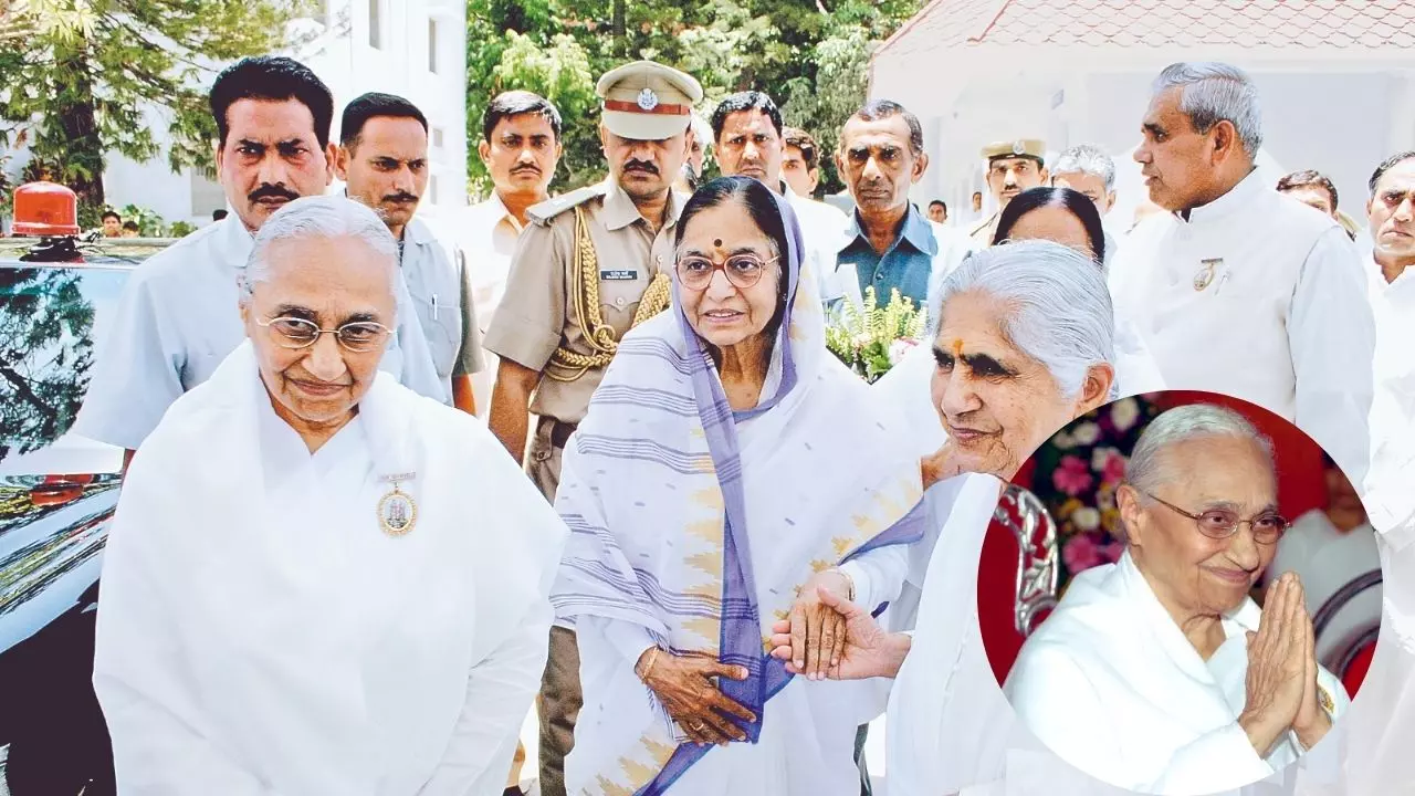 कौन थीं ब्रह्माकुमारी दादी रतन मोहिनी? जिन्होंने समाज कल्याण में गुजार दिया अपना पूरा जीवन कौन थीं ब्रह्माकुमारी दादी रतन मोहिनी? जिन्होंने समाज कल्याण में गुजार दिया अपना पूरा जीवन