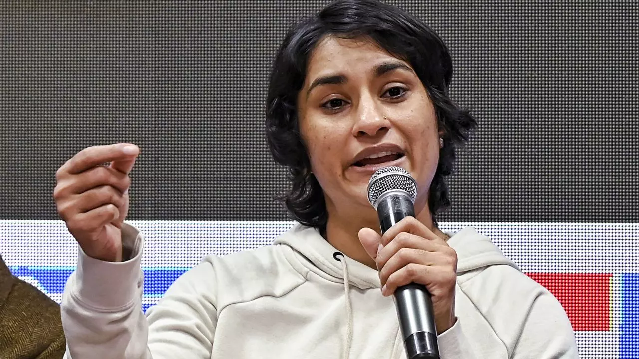 क्या दूर हो गई विनेश फोगाट की नाराजगी? मान लिया CM सैनी का ये ऑफर क्या दूर हो गई विनेश फोगाट की नाराजगी? मान लिया CM सैनी का ये ऑफर