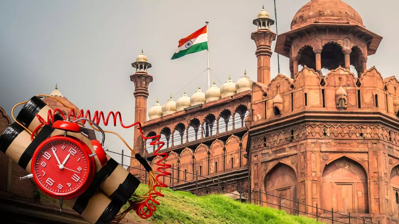 लाल किला और जामा मस्जिद को बम से उड़ाने की मिली धमकी, पूरे इलाके में मचा हड़कंप