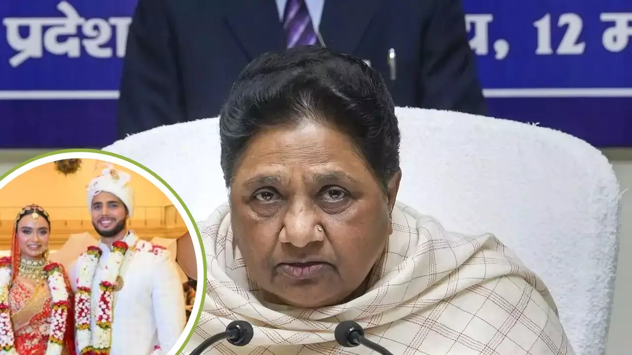 मेरा पति नपुंसक, सास दहेज में मांग रही 50 लाख नकद और फ्लैट; मायावती की भतीजी ने ससुराल वालों पर ठोका केस मेरा पति नपुंसक, सास दहेज में मांग रही 50 लाख नकद और फ्लैट; मायावती की भतीजी ने ससुराल वालों पर ठोका केस