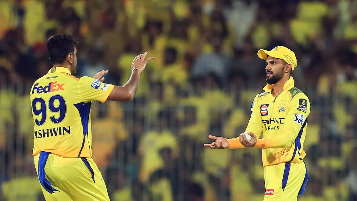 CSK को लगा बड़ा झटका, रुतुराज गायकवाड़ IPL 2025 से बाहर; यह दिग्गज खिलाड़ी करेगा कप्तानी CSK को लगा बड़ा झटका, रुतुराज गायकवाड़ IPL 2025 से बाहर; यह दिग्गज खिलाड़ी करेगा कप्तानी