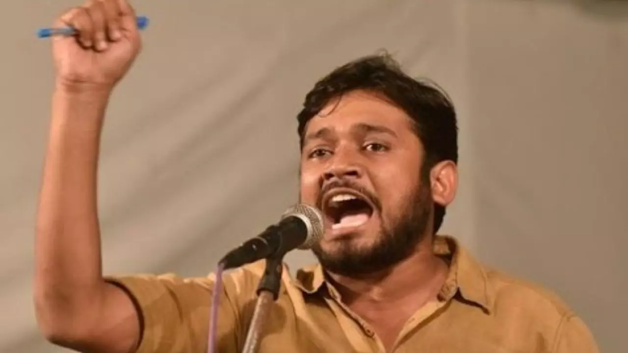 PM Modi के खिलाफ अभद्र भाषा और RSS को कहा आतंकवादी, कन्हैया कुमार के खिलाफ बीजेपी ने दर्ज कराई शिकायत PM Modi के खिलाफ अभद्र भाषा और RSS को कहा आतंकवादी, कन्हैया कुमार के खिलाफ बीजेपी ने दर्ज कराई शिकायत