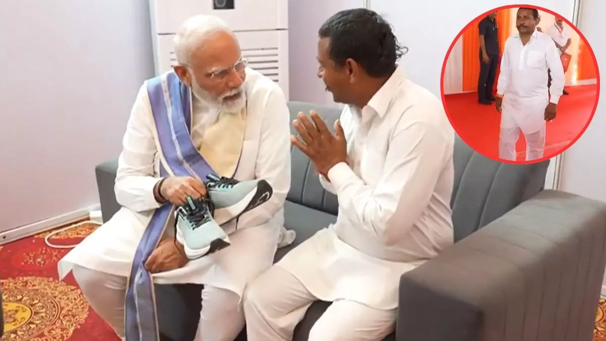 14 साल पहले लिया था संकल्प, अब पीएम मोदी ने खुद पहनाए जूते; कौन हैं रामपाल कश्यप?
