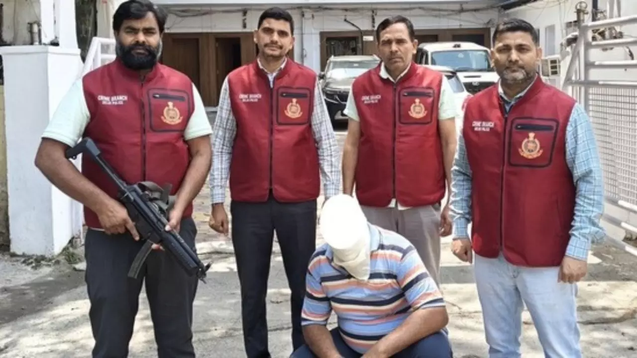 20 साल तक ‘भूत’ बनकर जिया कातिल! पत्नी की हत्या के बाद गायब हुआ पूर्व आर्मी ड्राइवर, अब एमपी से गिरफ्तार