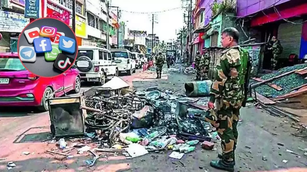 मस्जिदों और कब्रिस्तानों पर कब्ज़ा करेगी सरकार... सोशल मीडिया की इस अफवाह ने जलाया मुर्शिदाबाद मस्जिदों और कब्रिस्तानों पर कब्ज़ा करेगी सरकार... सोशल मीडिया की इस अफवाह ने जलाया मुर्शिदाबाद