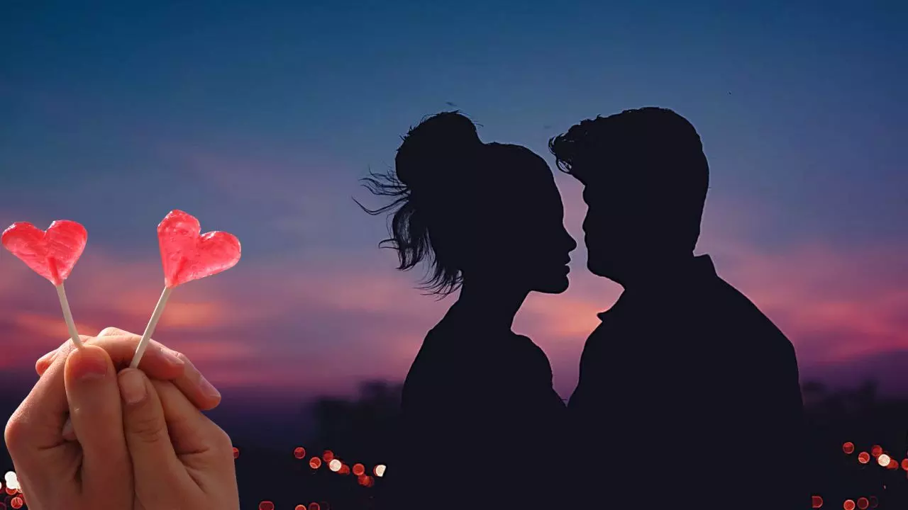 अनोखी प्रेम कहानी! अलीगढ़ में 15 साल के नाबालिग के प्रेम में 22 साल की युवती, दोनों फरार अनोखी प्रेम कहानी! अलीगढ़ में 15 साल के नाबालिग के प्रेम में 22 साल की युवती, दोनों फरार