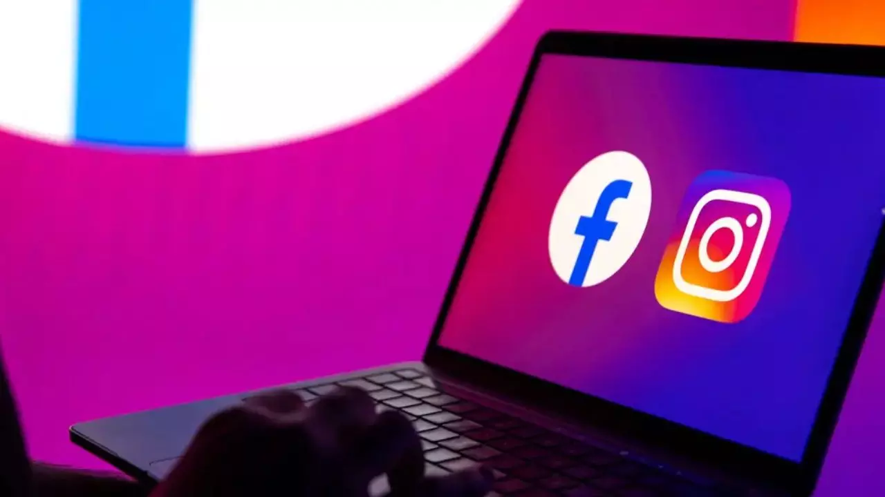 जरा सोचिए आप ज्यादा क्या चलाते हैं Facebook या Instagram, क्या सच में मार्क जुकरबर्ग को भी नहीं भा रहा FB?