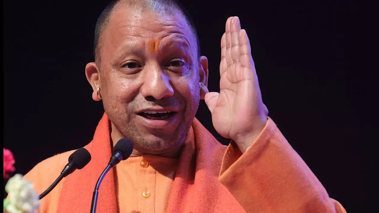 सपा क्रूर औरंगजेब और बाबर का करती है महिमामंडन, अखिलेश पर योगी का तीखा वार; बोले- ये लोग राणा सांगा का...