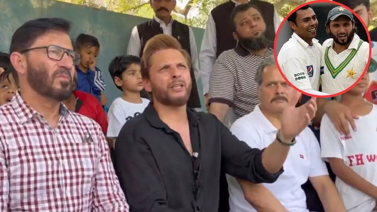 भारत न दे प्लेटफॉर्म..., अफरीदी पर जमकर भड़का पाकिस्तान का पूर्व खिलाड़ी; कहा- मुझ पर इस्लाम अपनाने का दबाव डाला भारत न दे प्लेटफॉर्म..., अफरीदी पर जमकर भड़का पाकिस्तान का पूर्व खिलाड़ी; कहा- मुझ पर इस्लाम अपनाने का दबाव डाला