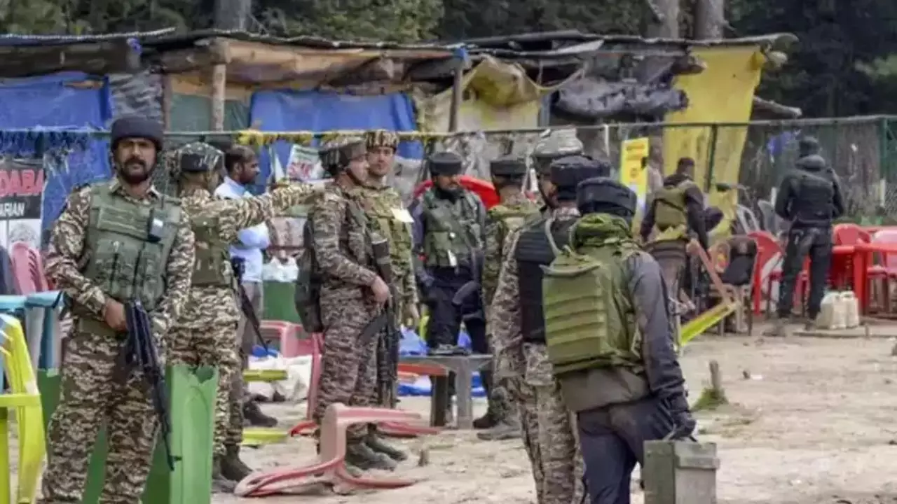 पहलगाम हमले के बाद हवाई फायरिंग करते हुए भागे थे आतंकी, ISI के गुप्त प्लान की खुल रही परत; लोकल गवाह ने क्या बताया?