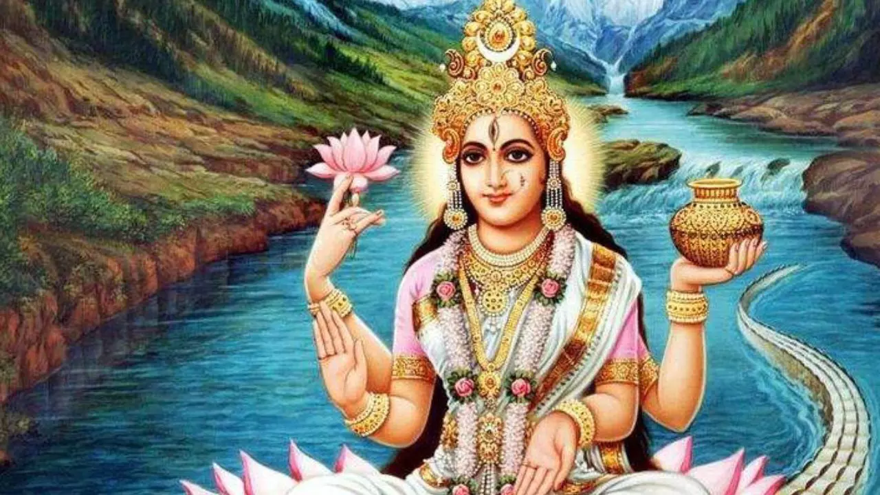 जानें कैसे मां गंगा बनी पापों के प्रायश्चित और मोक्ष का मार्ग, राजा भगीरथ की तपस्या से ऐसे हुईं धरती पर अवतरित