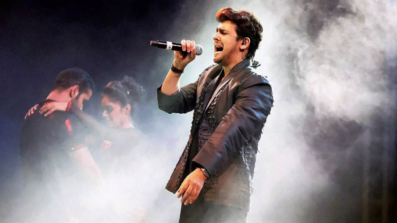 पहलगाम टिप्पणी के चलते नए विवाद में फंसे Sonu Nigam, कन्नड़ समर्थकों ने दर्ज की FIR