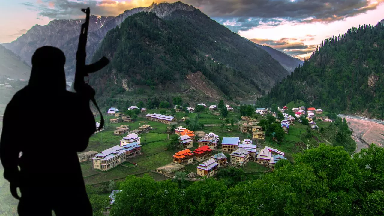 दवाई से लेकर दाना-पानी, ग्रामीणों को जेहादी ट्रेनिंग... कंगाल पाकिस्तान POK पर क्यों हो रहा इतना मेहरबान?