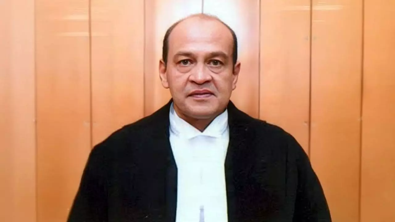 पद से हटाए जाएंगे जस्टिस यशवंत वर्मा! SC ने अधजले करेंसी नोट मिलने के मामले में कहा- CJI जल्द पेश करेंगे जांच रिपोर्ट