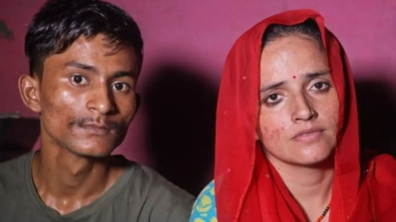 Seema Haider की बहन का हुआ रो-रोकर बुरा हाल, भारत-पाक तनाव के बीच लगाई मोदी-योगी से मदद की गुहार