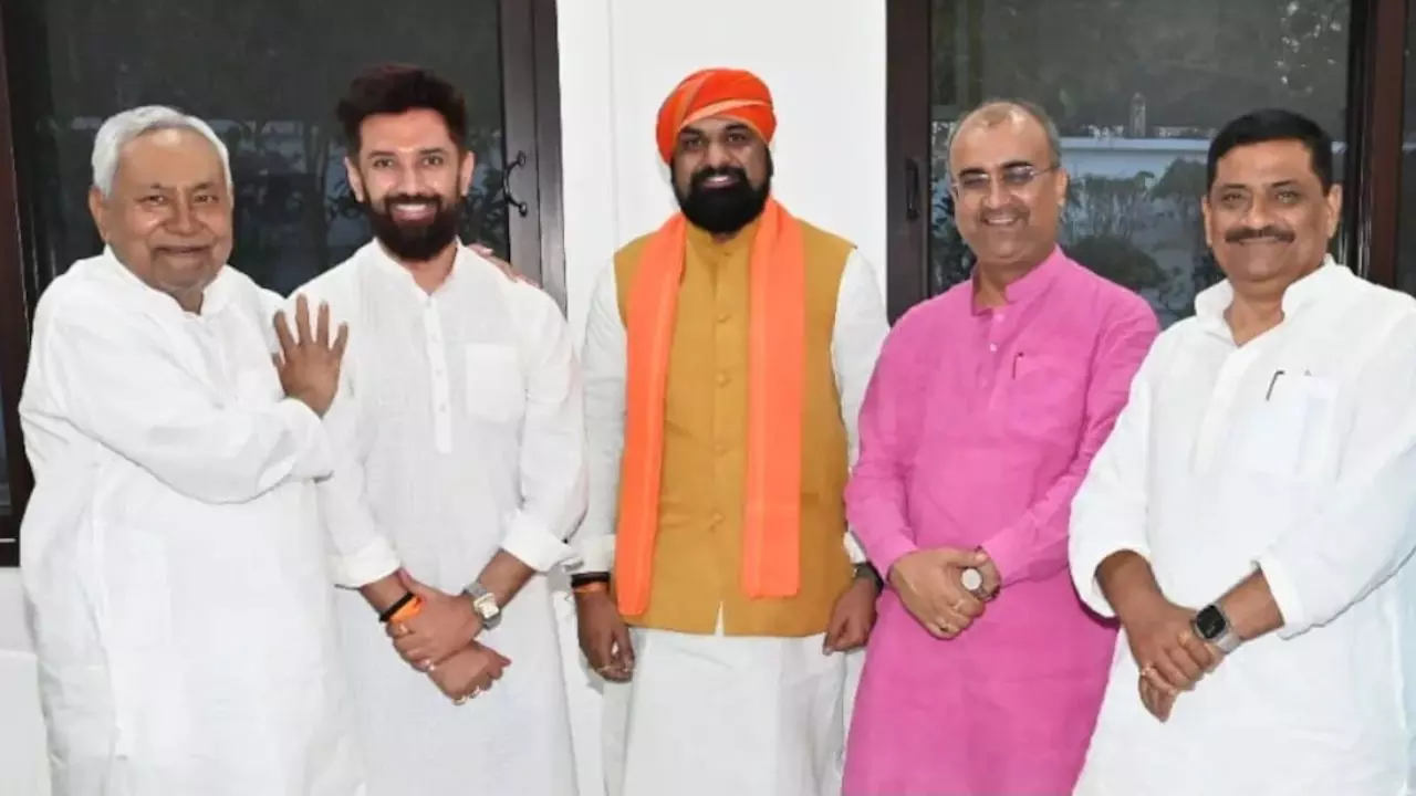 Bihar Election 2025: NDA में हो गया सीटों का बंटवारा! BJP-JDU को मिली इतनी सीटें; चिराग को साधने की है तैयारी
