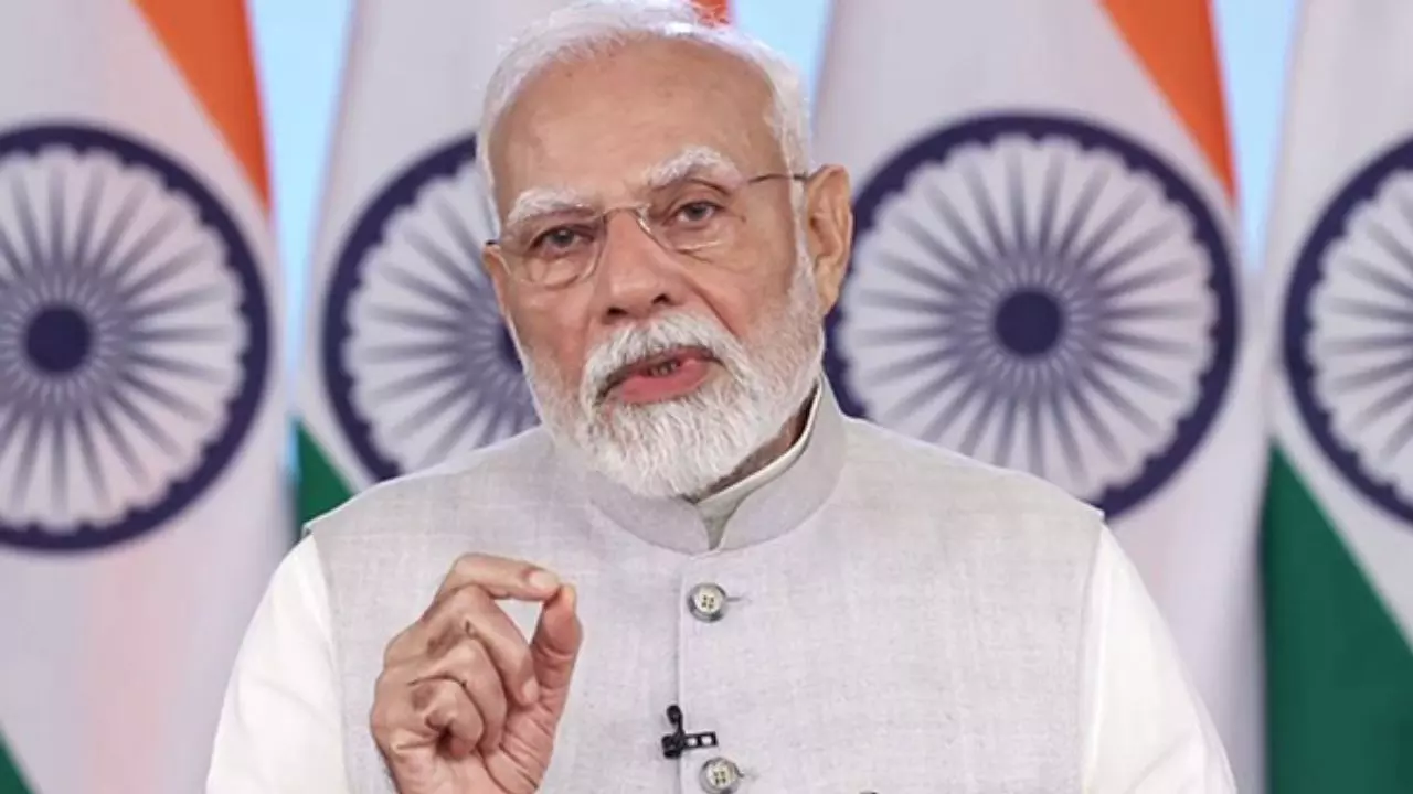 गरीब मां की तपस्या नहीं समझ सकते युवराज, मुझे कहते हैं जहर वाला सांप... मां के अपमान पर कांग्रेस-RJD पर बरसे पीएम मोदी
