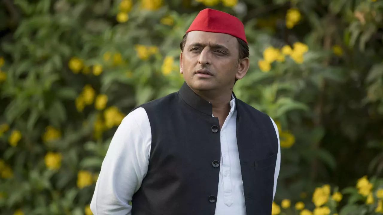 बेटी के फेक अकाउंट पर गुस्सा हुए अखिलेश यादव! बोले- 24 घंटे क्या, 24 मिनट में भी पकड़ सकती है साइबर सेल