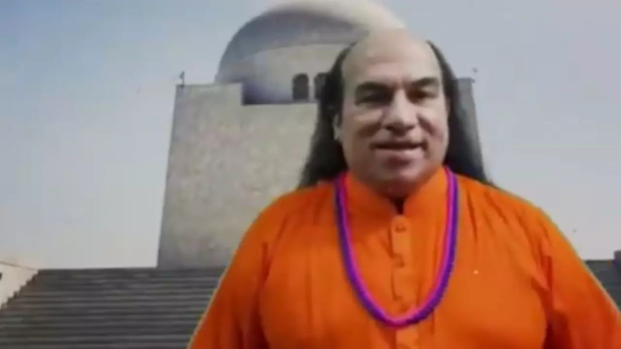 Atom Bomb से भी खतरनाक! भारत-पाक तनाव के बीच सिंगर चाहत फतेह अली खान ने शेयर किया गाना, लोगों ने कहा- आ थू