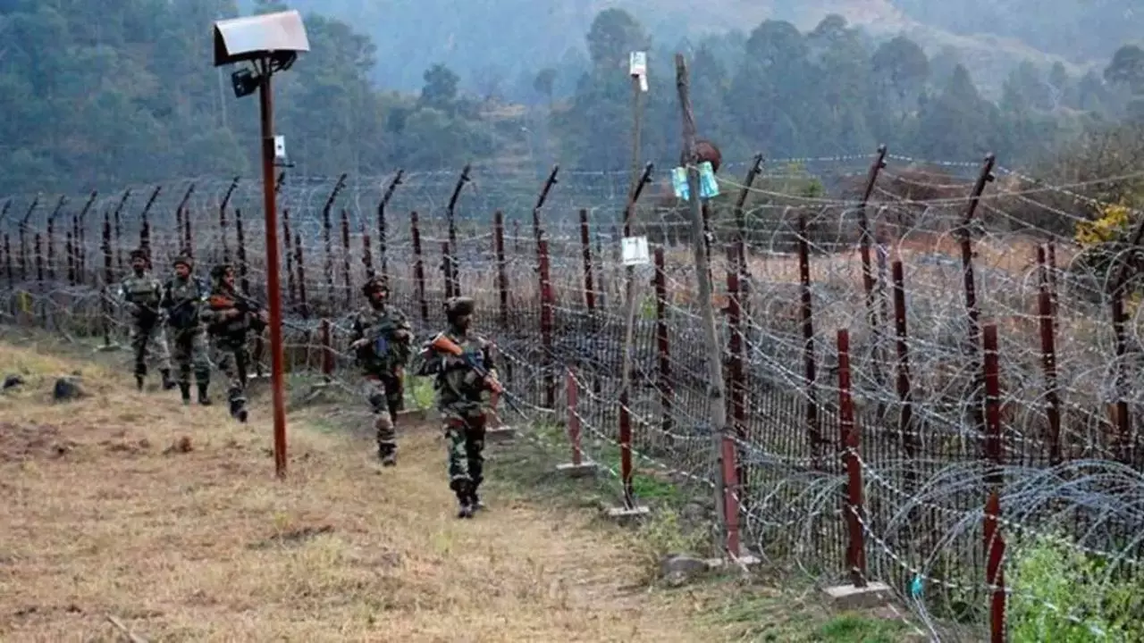 सीमा पर नहीं बजेगा युद्ध का नगाड़ा... भारत ने पाक के साथ सीजफायर पर फैलाई गई अफवाहों की बताई सच्चाई