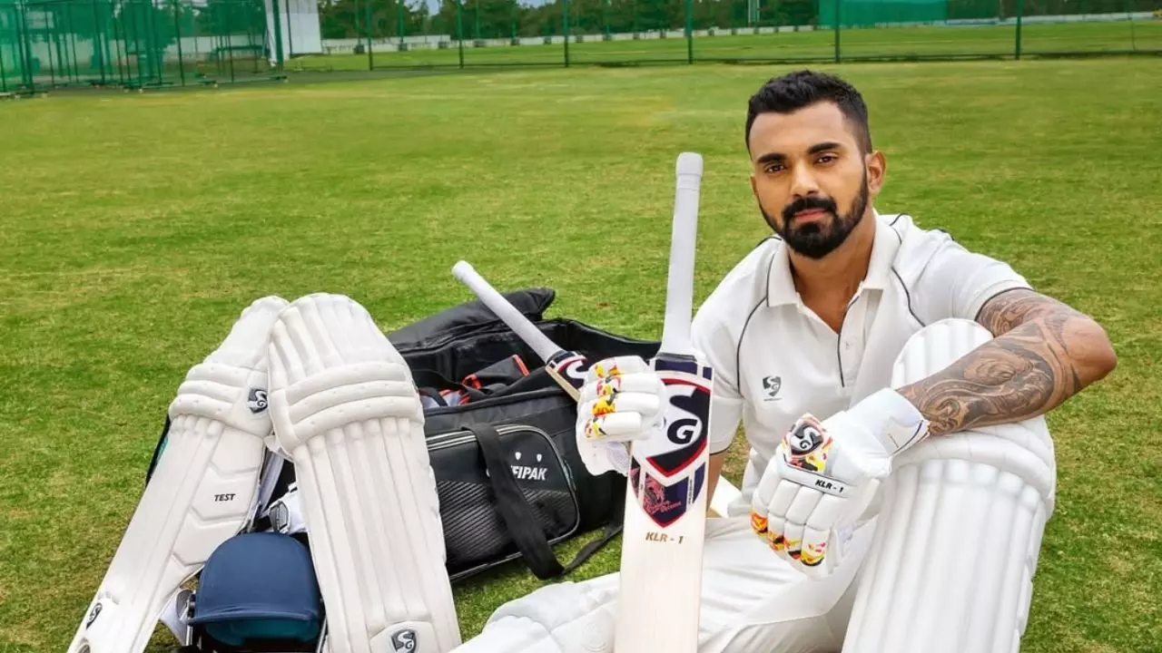 कोई महंगी चीज़ें नहीं, फिट रहने के लिए KL Rahul पिछले 3 सालों से फॉलो कर रहे ये डाइट कोई महंगी चीज़ें नहीं, फिट रहने के लिए KL Rahul पिछले 3 सालों से फॉलो कर रहे ये डाइट