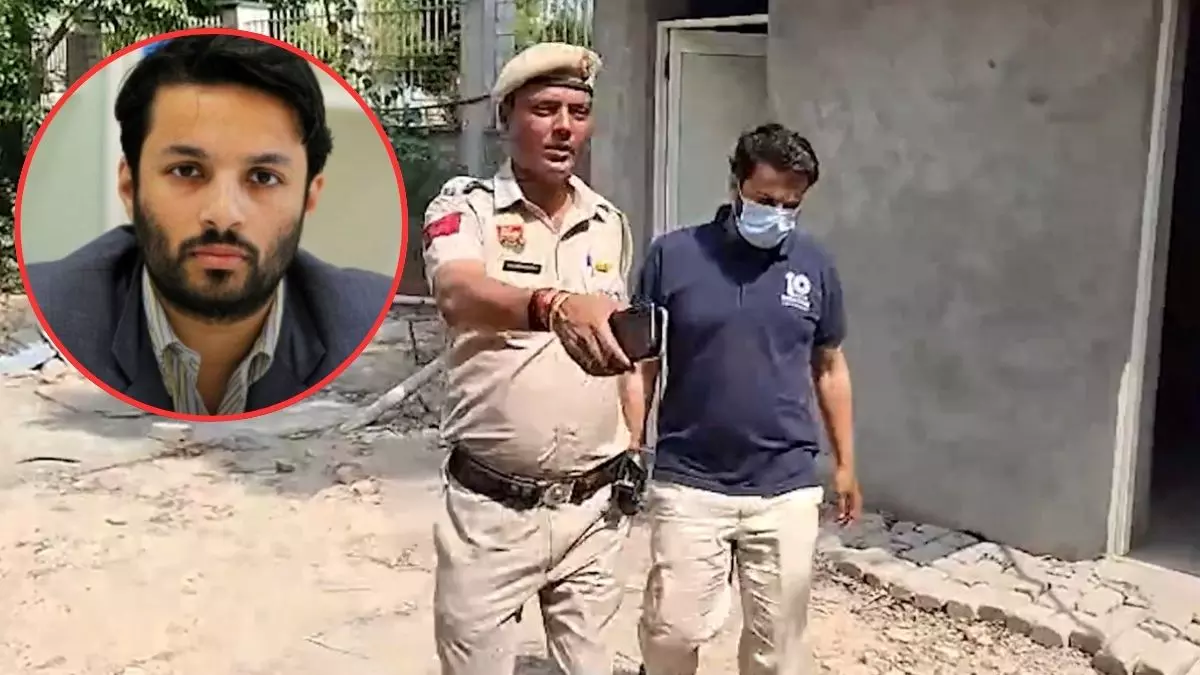 भीड़ हिंसा पर भी सवाल उठाइए... ऑपरेशन सिंदूर पर पोस्ट डालना पड़ा महंगा, अशोका यूनिवर्सिटी के प्रोफेसर को दिल्ली से किया गया गिरफ्तार भीड़ हिंसा पर भी सवाल उठाइए... ऑपरेशन सिंदूर पर पोस्ट डालना पड़ा महंगा, अशोका यूनिवर्सिटी के प्रोफेसर को दिल्ली से किया गया गिरफ्तार