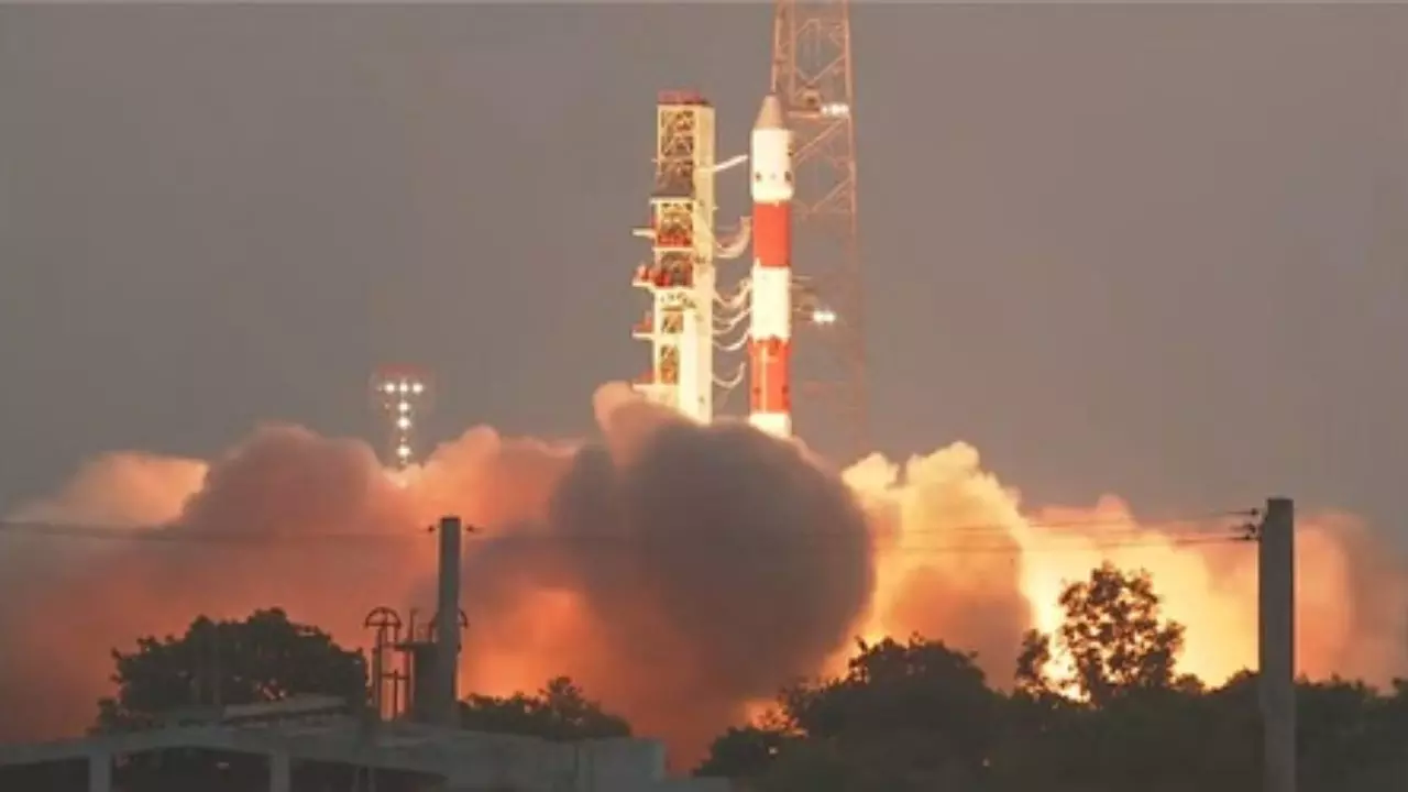 ISRO का PSLV‑C61 मिशन अधूरा, तीसरे चरण में अटकी उड़ान; मंजिल तक नहीं पहुंचा EOS‑09