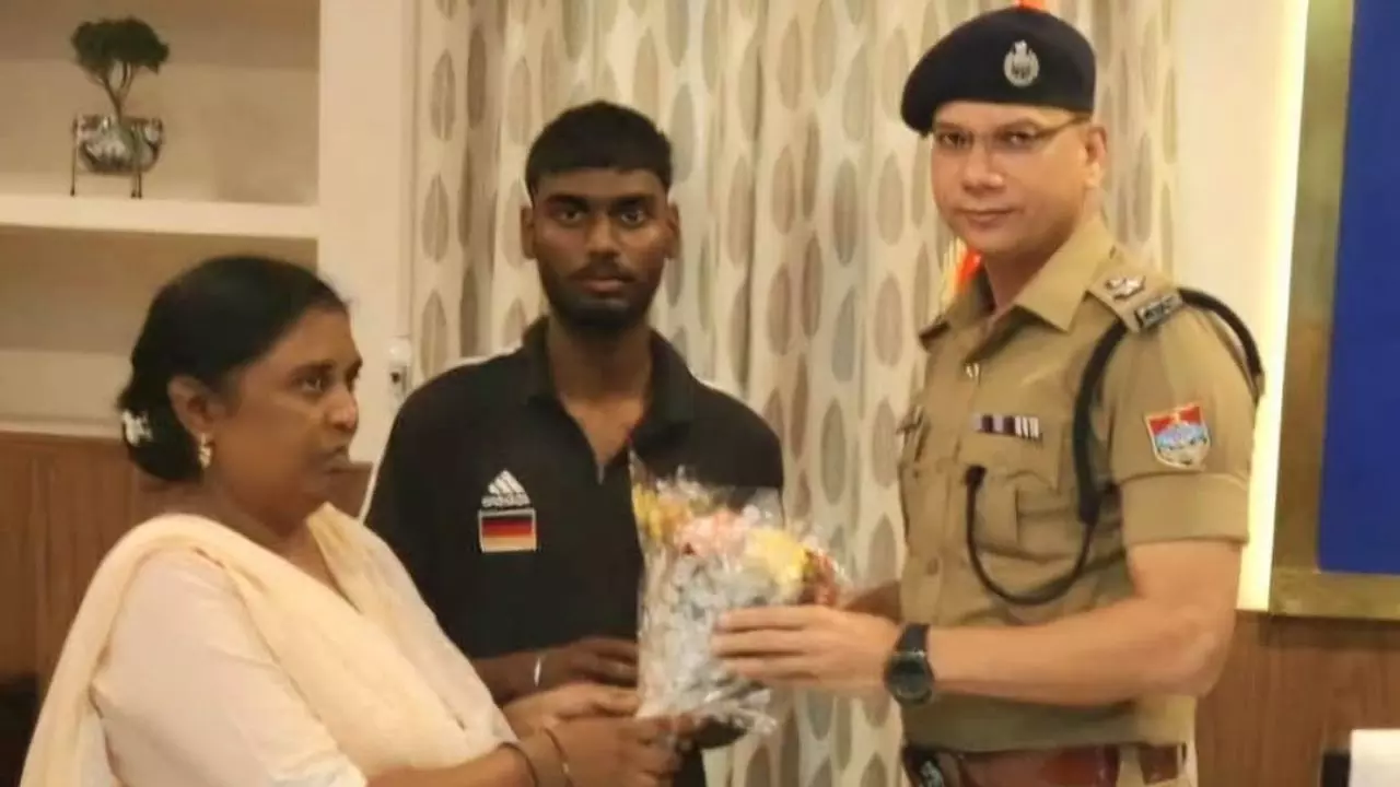 रोज़गार का झांसा, फिर सितम, दुबई में फंसे युवक को पाकिस्तानी रूममेट्स ने पानी को तरसाया; इस तरह लौटा घर