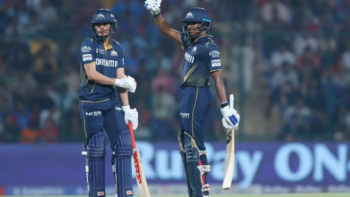 IPL 2025 DC Vs GT: केएल राहुल की पारी पर भारी पड़ी साई सुदर्शन की सेंचुरी,  गुजरात ने दिल्ली को 10 विकेट से हराया
