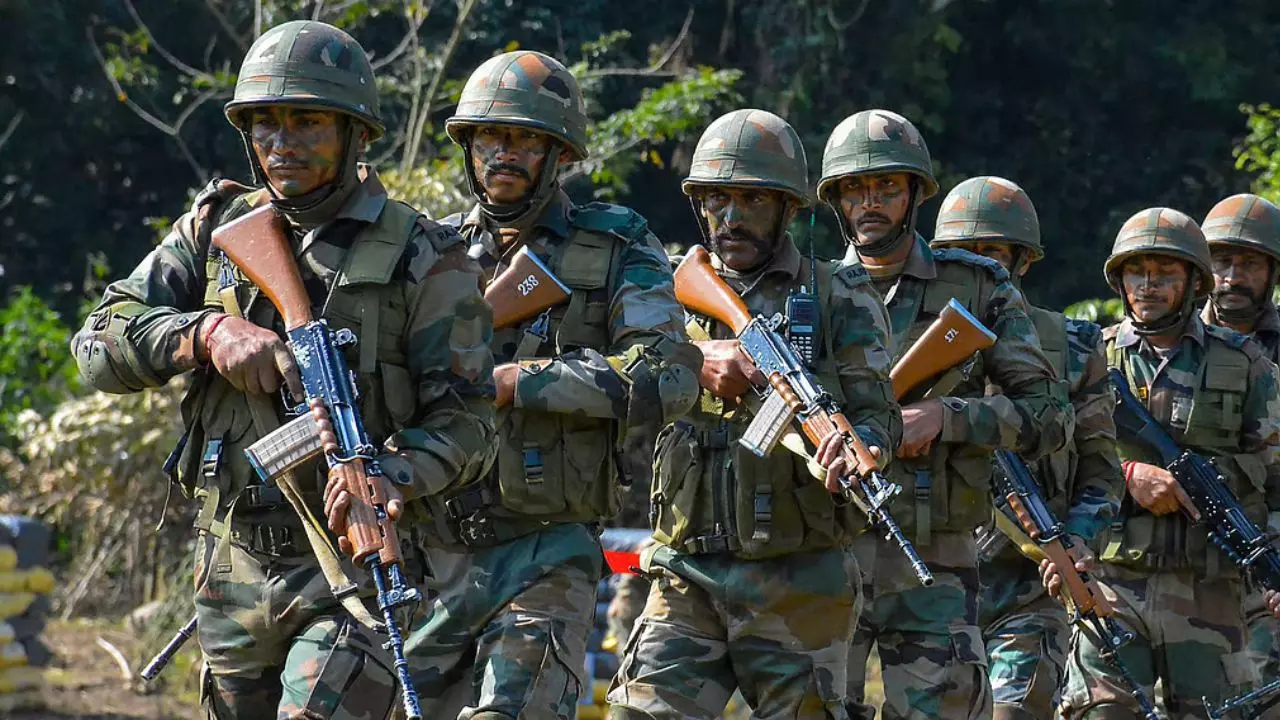 जम्मू बॉर्डर पर ‘लंका दहन’! Operation Sindoor में पाकिस्‍तानी चौकियों को धुआं-धुआं करने वाले हमारे सैनिक क्‍या बोले?