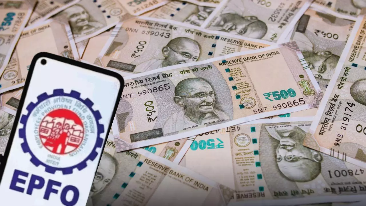 EPFO खाताधारकों के लिए खुशबरी, इस साल भी मिलेगा 8.25 फीसदी ब्‍याज - आपके फायदे की 10 बातें