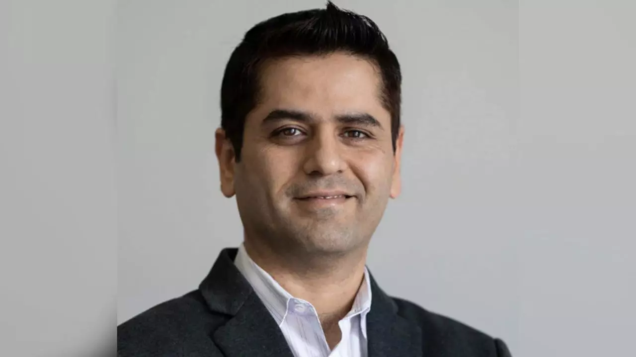 ना पिचाई, ना नडेला...इस हिंदुस्तानी CFO की सैलरी सबसे ज्यादा, जानें वैभव तनेजा के बारे में