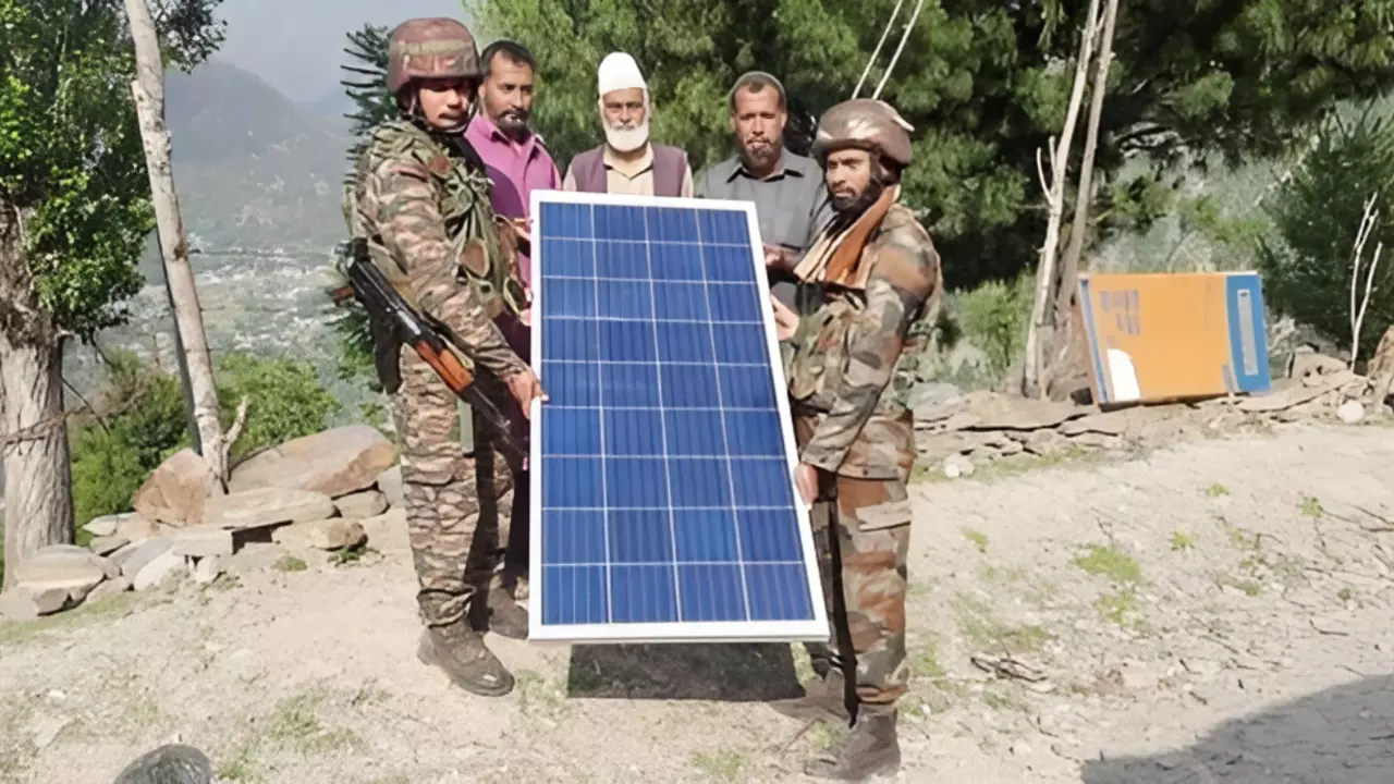 इबकोट मस्जिद को भी नहीं बख्शा पाक ने... अब भारतीय सेना ने लौटाया इबादत का सुकून; घाटी में फिर गूंजी अजान