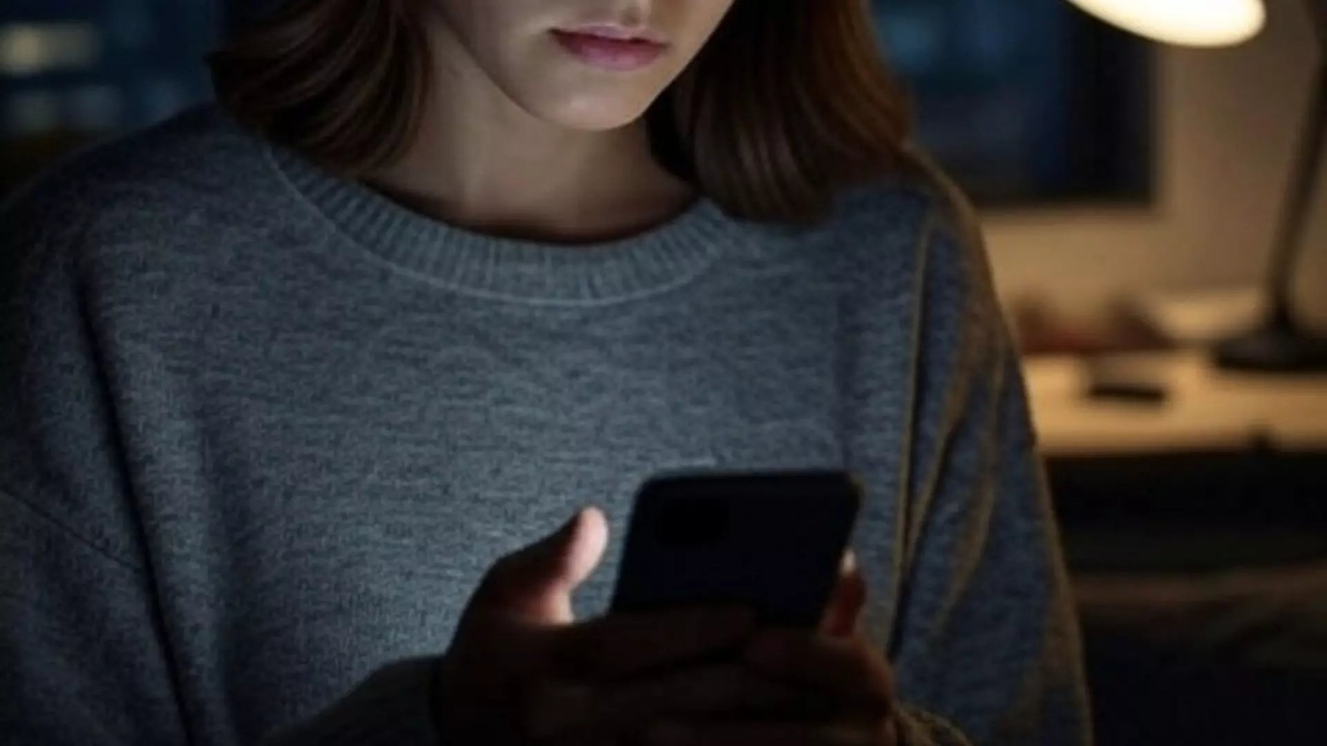पति को फंसाने निकली थी, खुद जाल में फंसी; Cyber Stalking में महिला गिरफ्तार, दिल्ली पुलिस ने ऐसे किया पर्दाफाश पति को फंसाने निकली थी, खुद जाल में फंसी; Cyber Stalking में महिला गिरफ्तार, दिल्ली पुलिस ने ऐसे किया पर्दाफाश