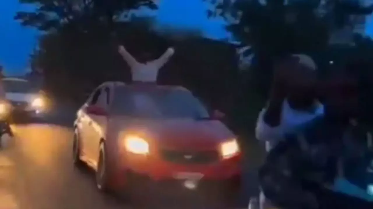रेप के आरोपियों का विजय जुलूस! जमानत के बाद रेपिस्टों का हीरो जैसा स्वागत, Video Viral