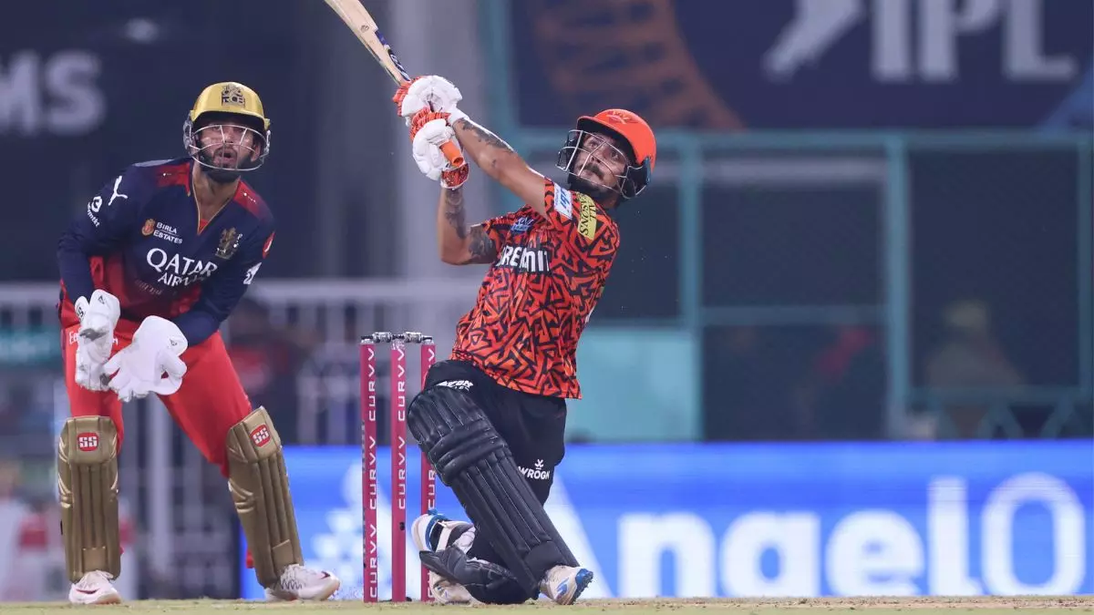 IPL 2025: ईशान किशन की फिफ्टी, पैट कमिंस के 3 विकेट... हैदराबाद ने बेंगलुरु को 42 रन से हराया