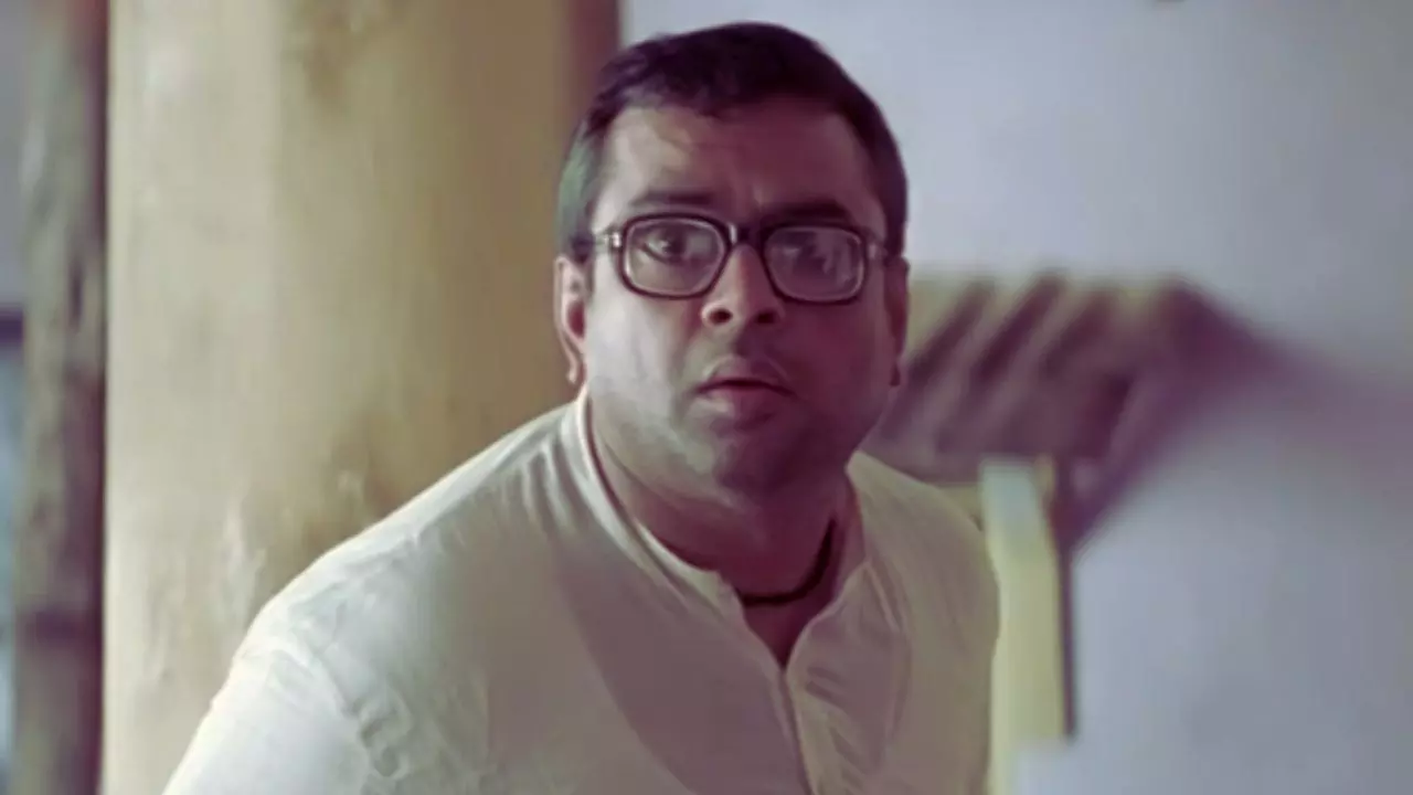 Controversy या Strategy! हेरा फेरी-3 फिल्म को लेकर Paresh Rawal का नया पोस्ट, यूजर्स बोले सब ड्रामा है... Controversy या Strategy! हेरा फेरी-3 फिल्म को लेकर Paresh Rawal का नया पोस्ट, यूजर्स बोले सब ड्रामा है...
