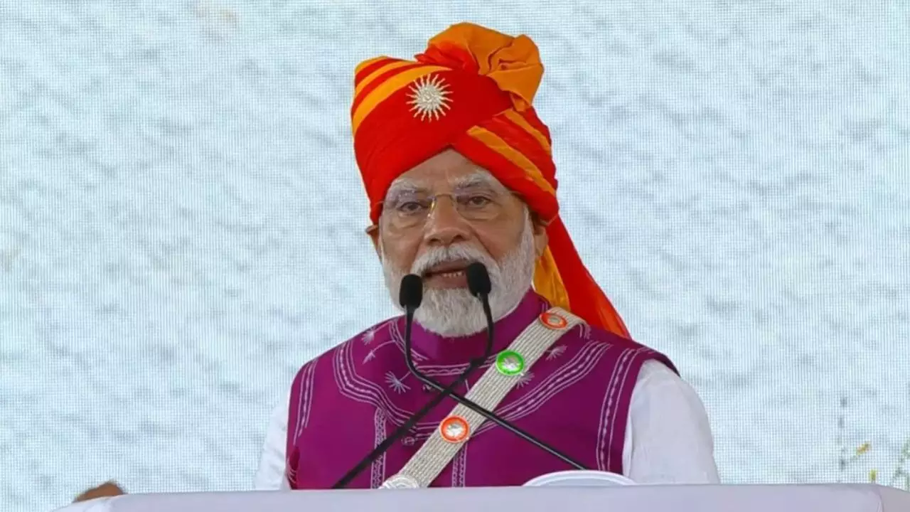 जो भारत को चोट पहुंचाएगा, वो मिटा दिया जाएगा, दाहोद में गरजे पीएम मोदी; पढ़ें भाषण की 10 बड़ी बातें
